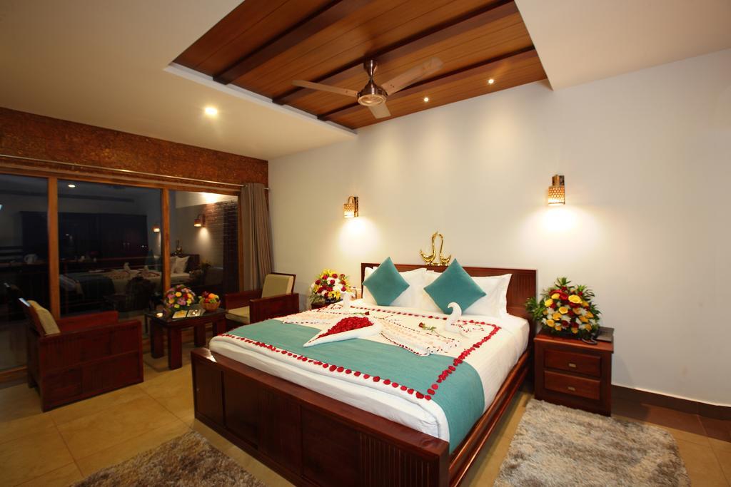 Arayal Resort-A Unit Of Sharoy Resort Tariyod Habitación foto